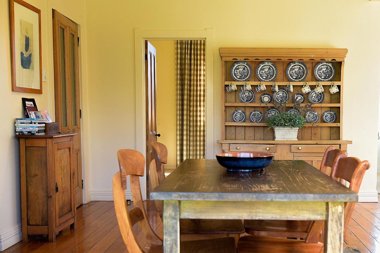 The Vicarage Martinborough Villa Eksteriør billede