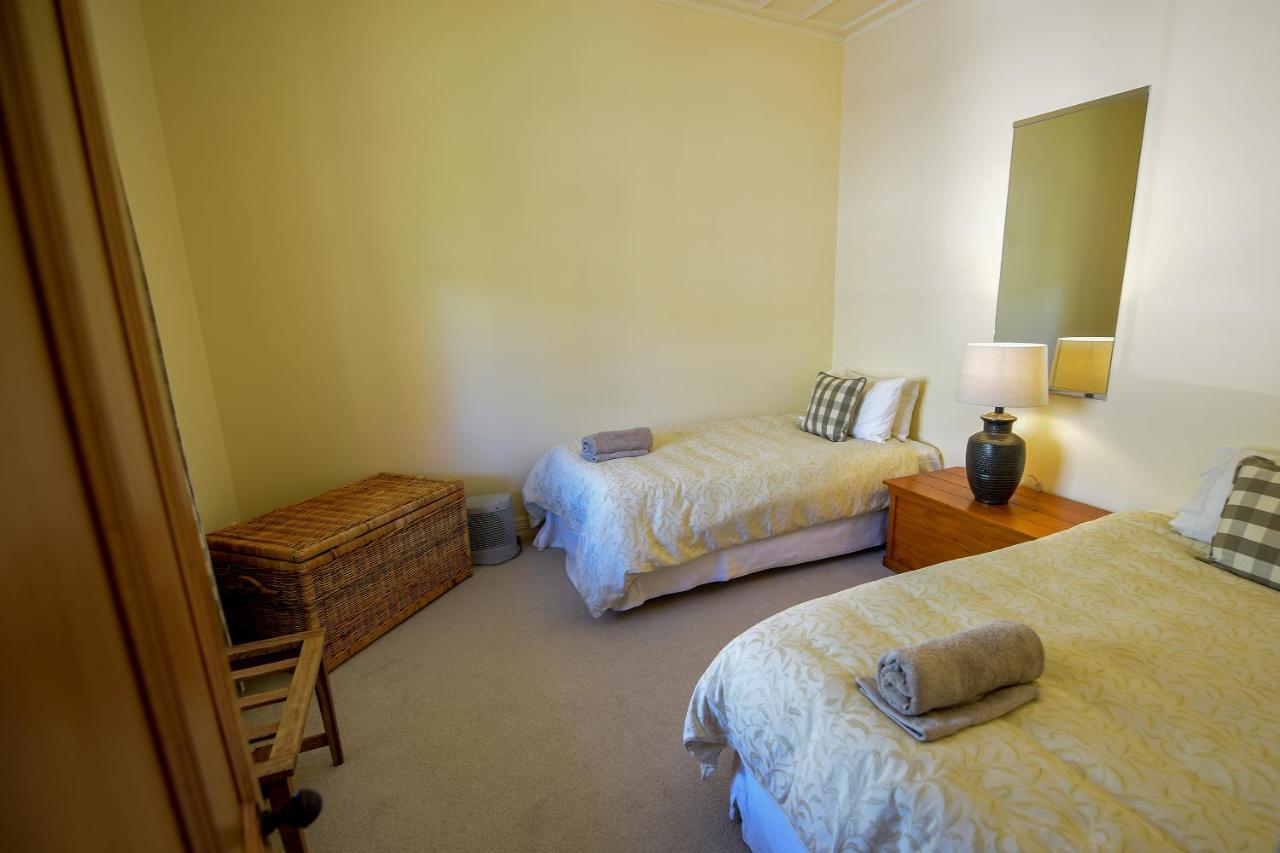 The Vicarage Martinborough Villa Eksteriør billede